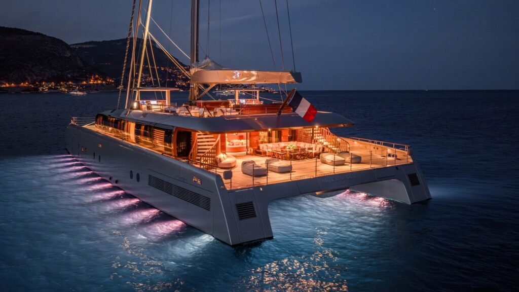 Artexplorer for Charter
