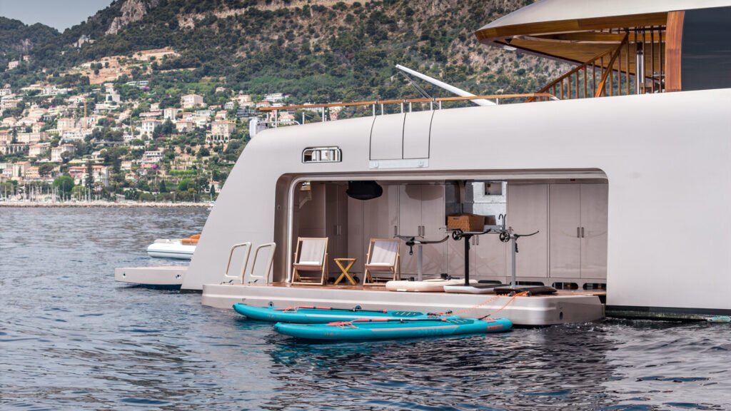 Artexplorer for Charter