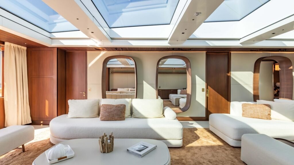 Artexplorer for Charter