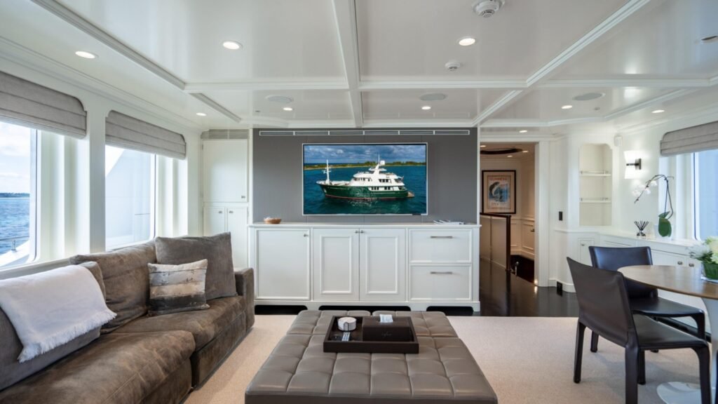 Arya for Charter