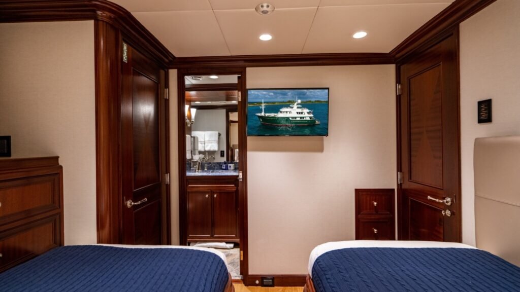 Arya for Charter