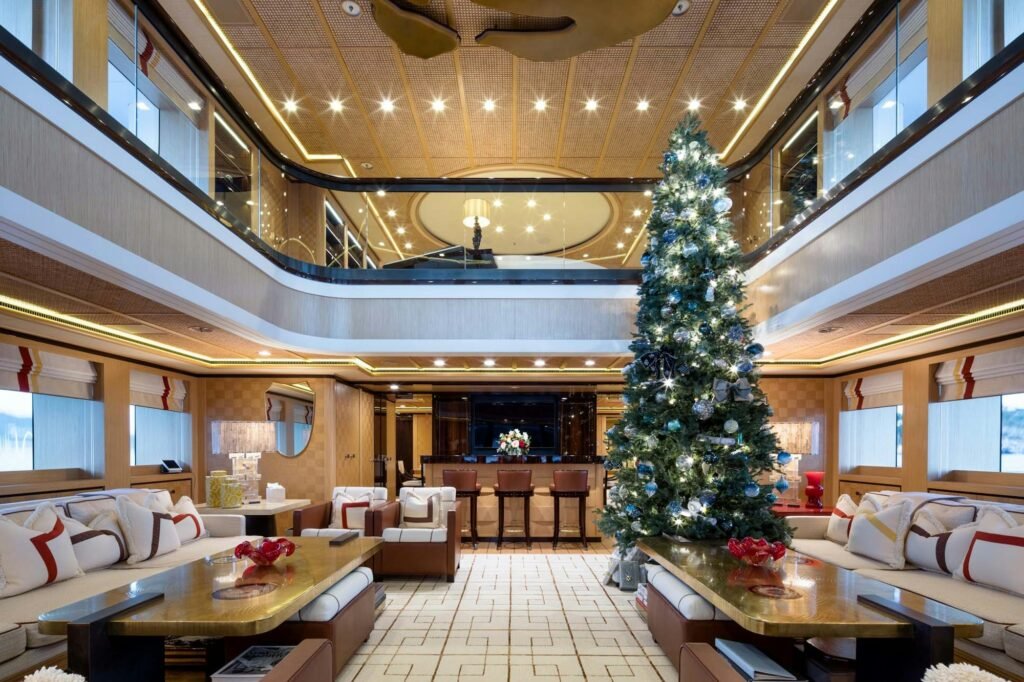 AXIOMA main salon atrium
