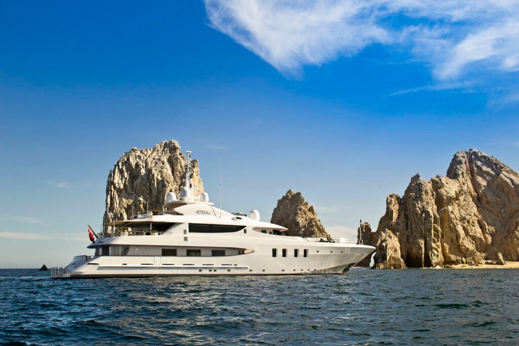 Azteca Yacht for charter 5