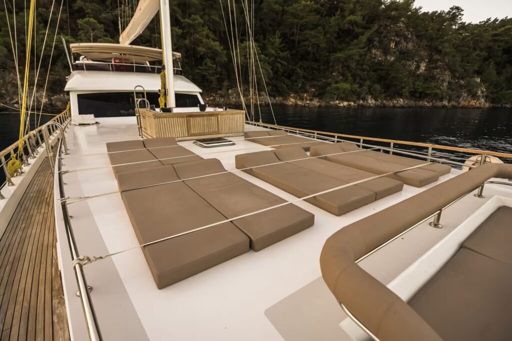 BELGIN SULTAN sun deck loungers