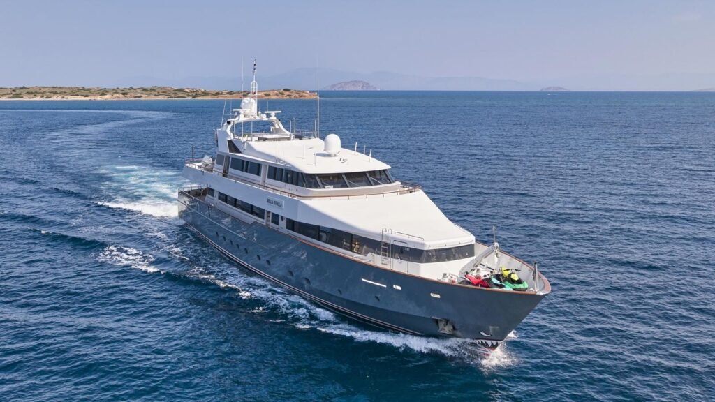 Bella Stella for Charter