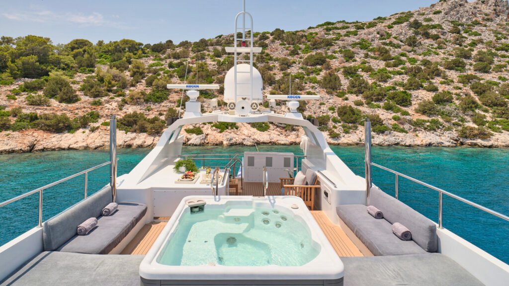 Bella Stella for Charter