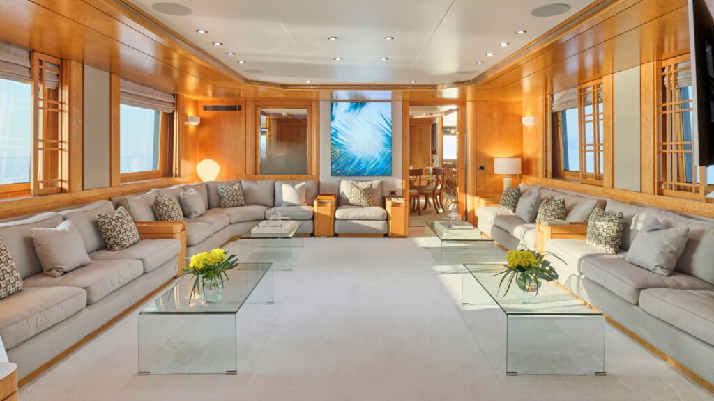 Bella Stella for Charter