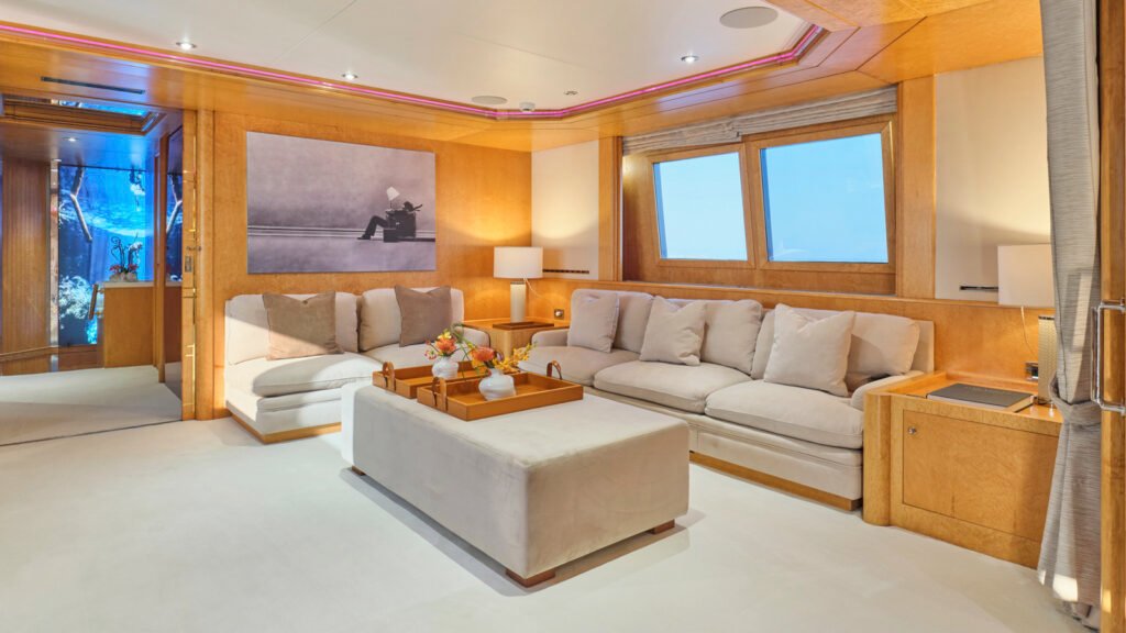 Bella Stella for Charter