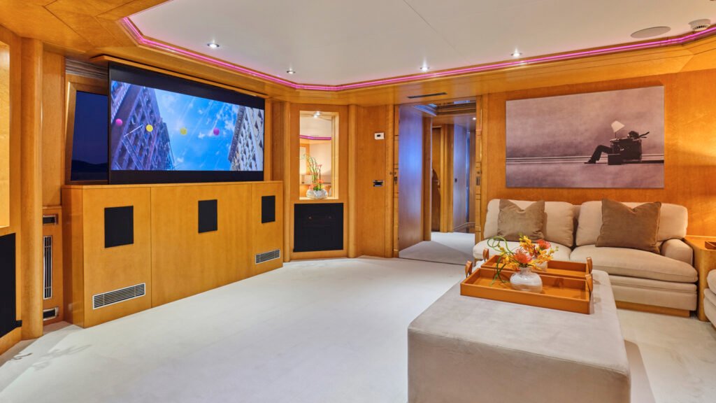 Bella Stella for Charter