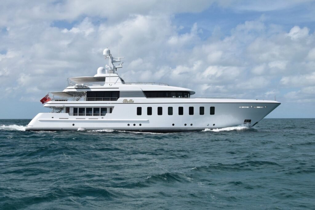 BELLA for charter, profile view
