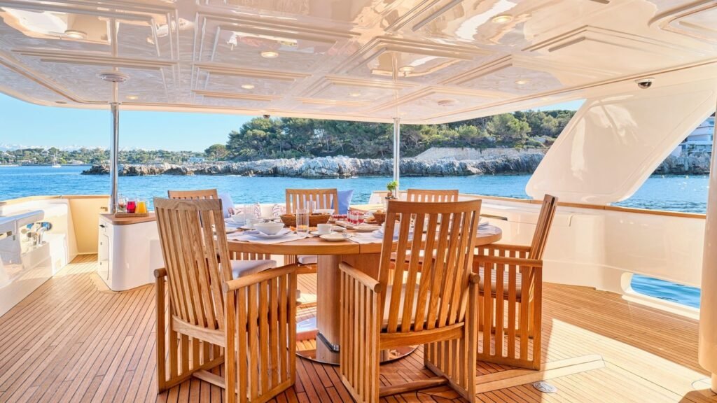 BEST OFF - aft deck alfresco dining