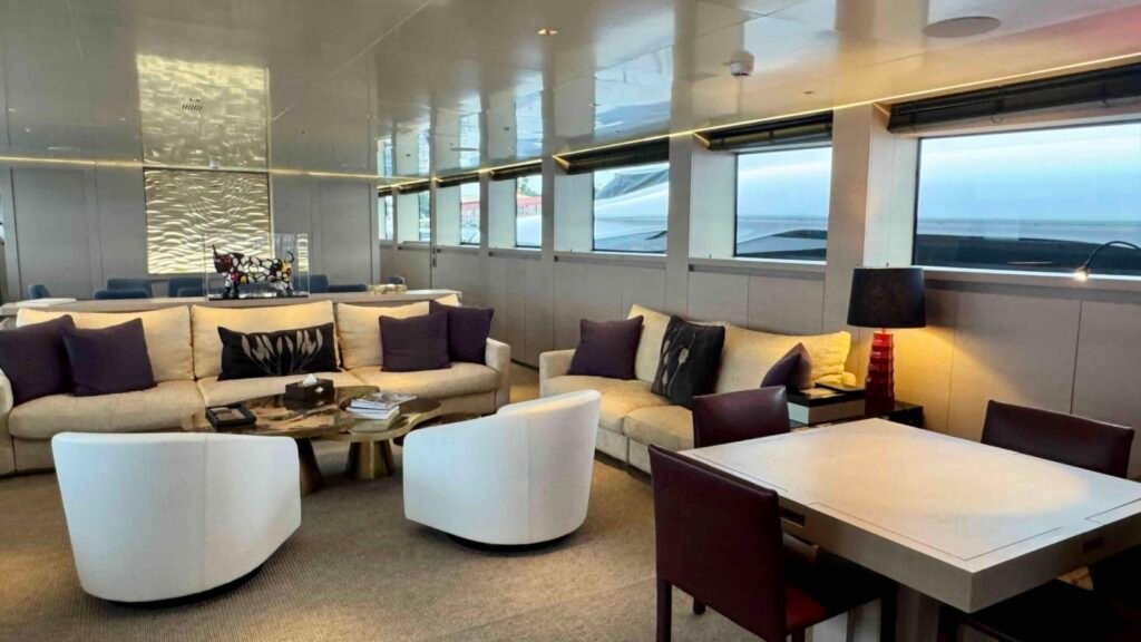 Billa for Charter