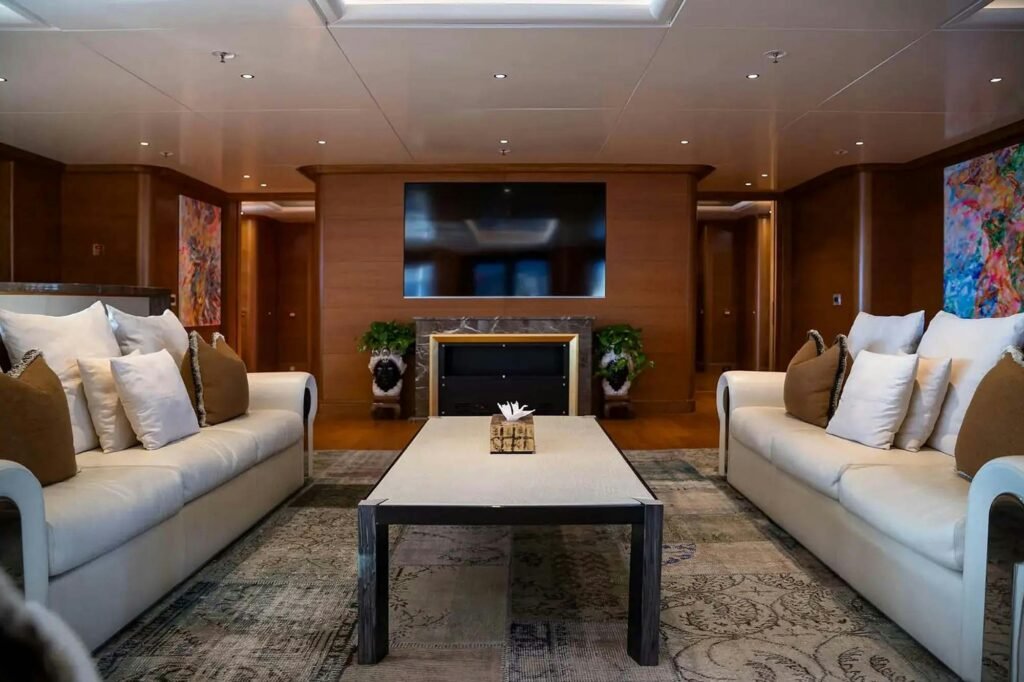 BOADICEA yacht for charter, Upper salon lounge