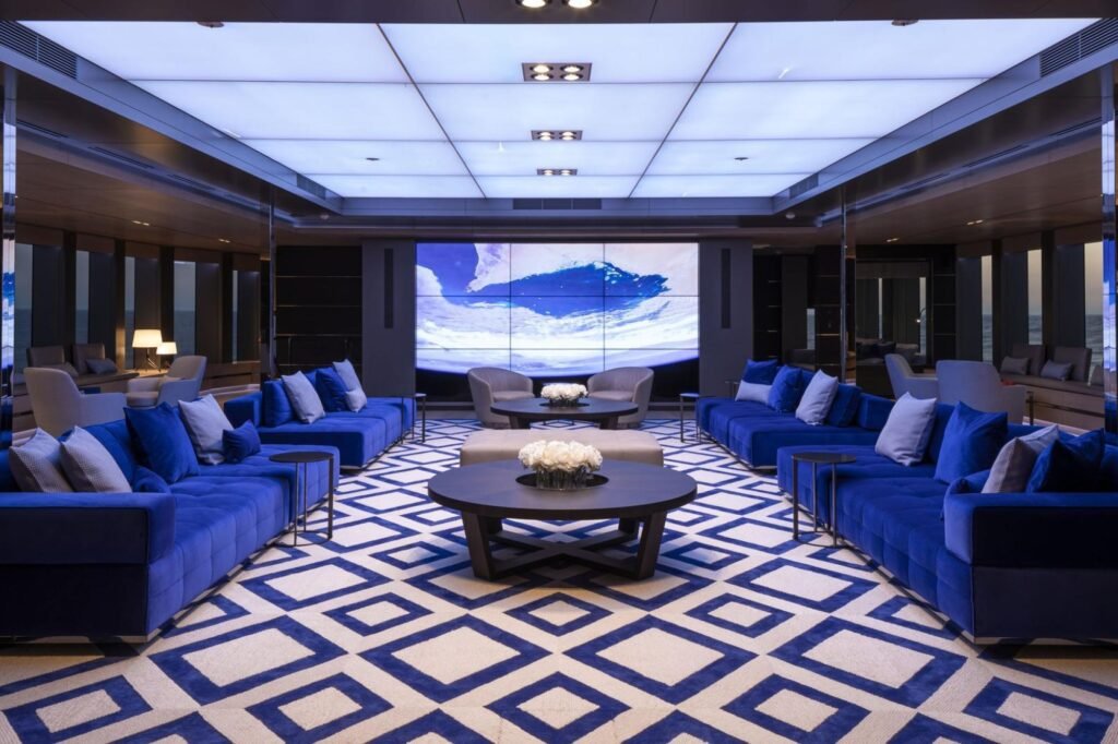 BOLD main salon