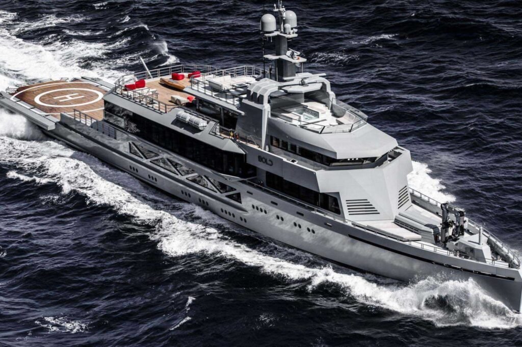 BOLD main deck living