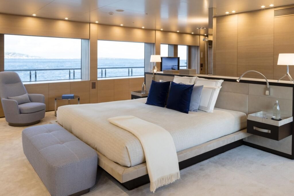 BOLD owner suite