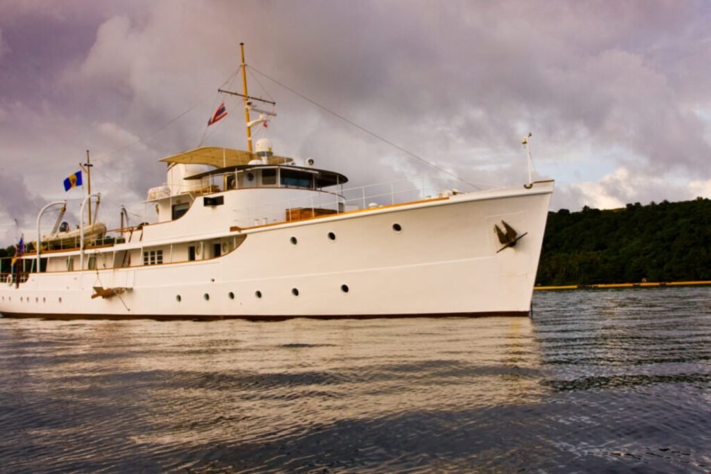CALISTO for charter, profile view
