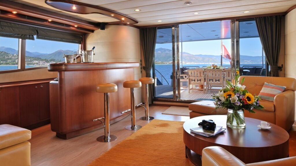 Clarity charter yacht