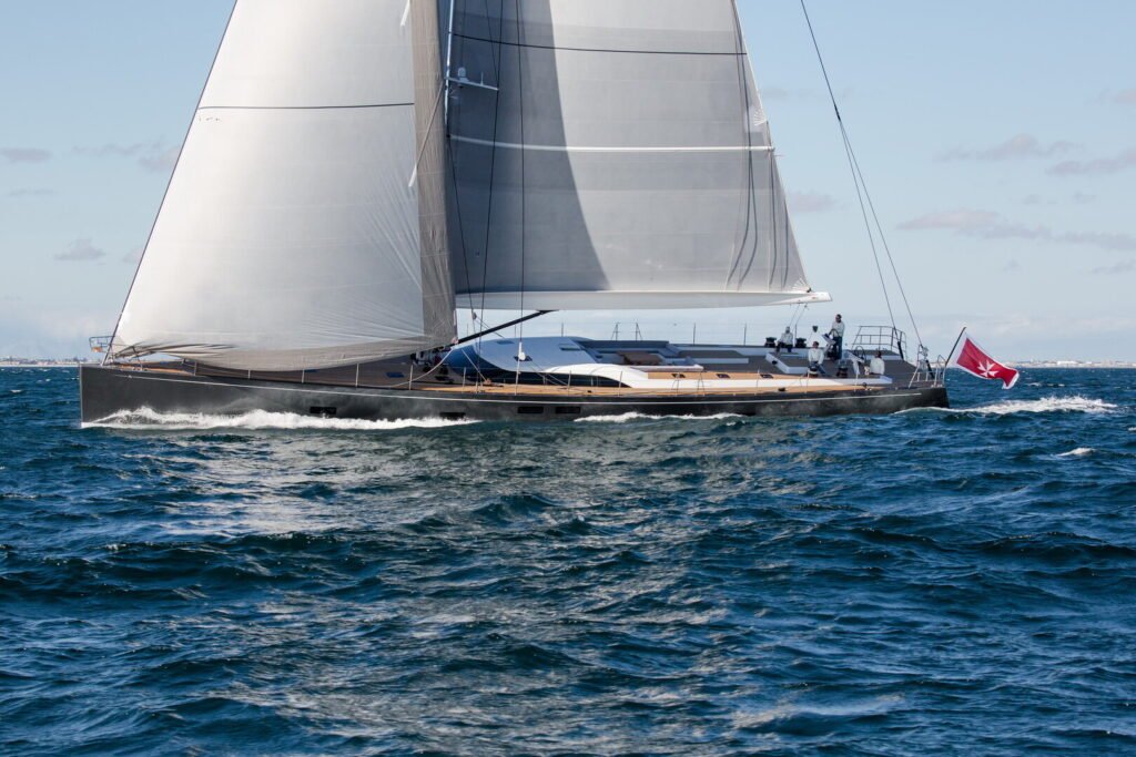 Crossbow Yacht for charter 3