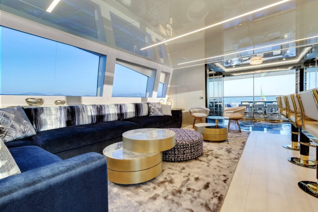 Da Vinci Yacht for charter 2