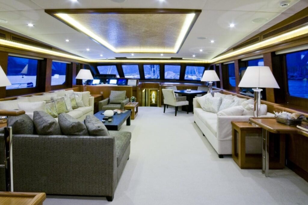 DAIMA aft deck