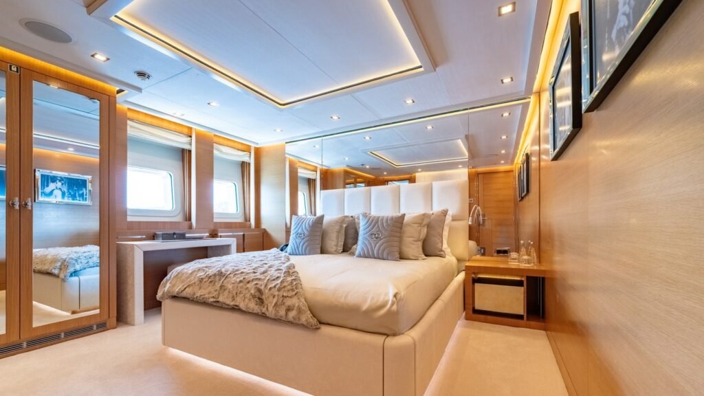 DB9 owner's suite bed