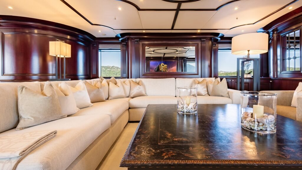 ELENI, 50-metre CBI Navi charter yacht (view 18)