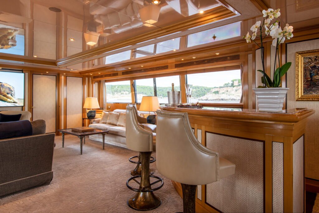 Emerald Yacht for charter 4