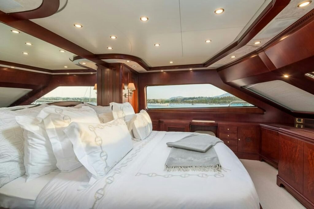 ENDLESS SUMMER double cabin