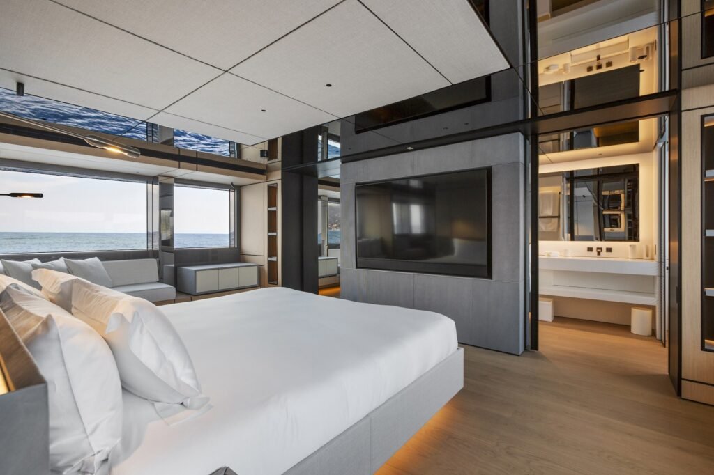 EXTRA TIME guest cabin