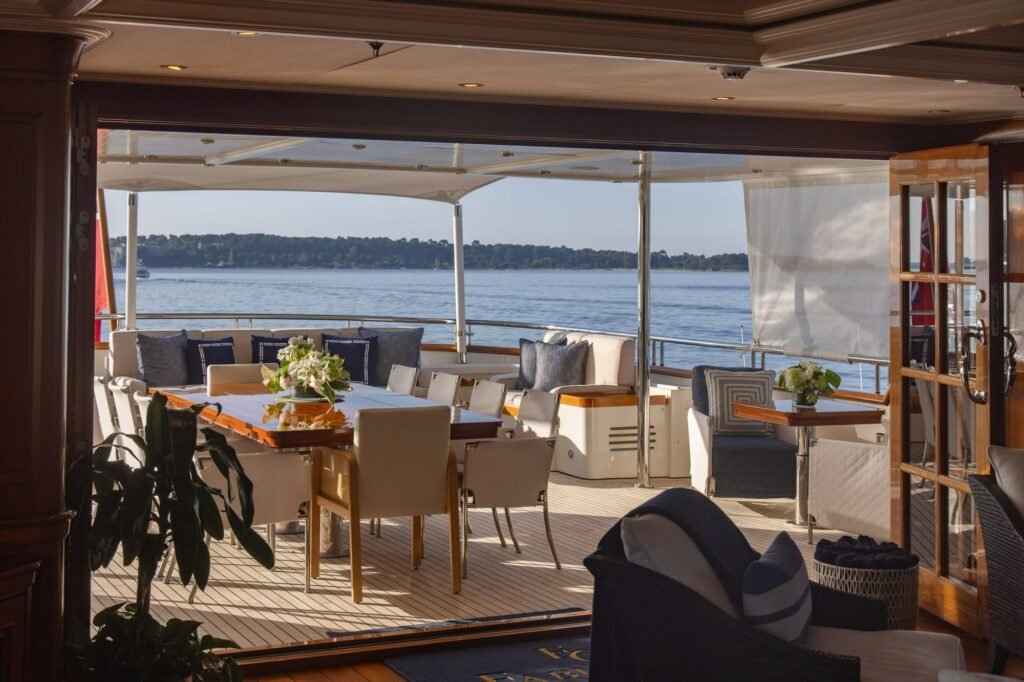 40m yacht charter for 10 guests, aft deck and swim platform
