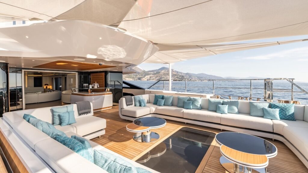Felicita for Charter