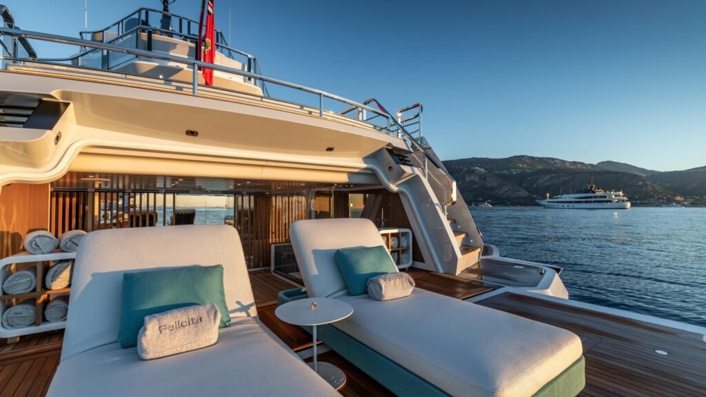 Felicita for Charter