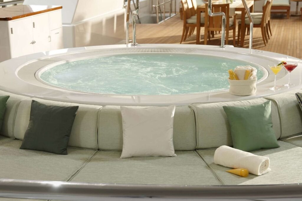 GLADIATOR sun deck
