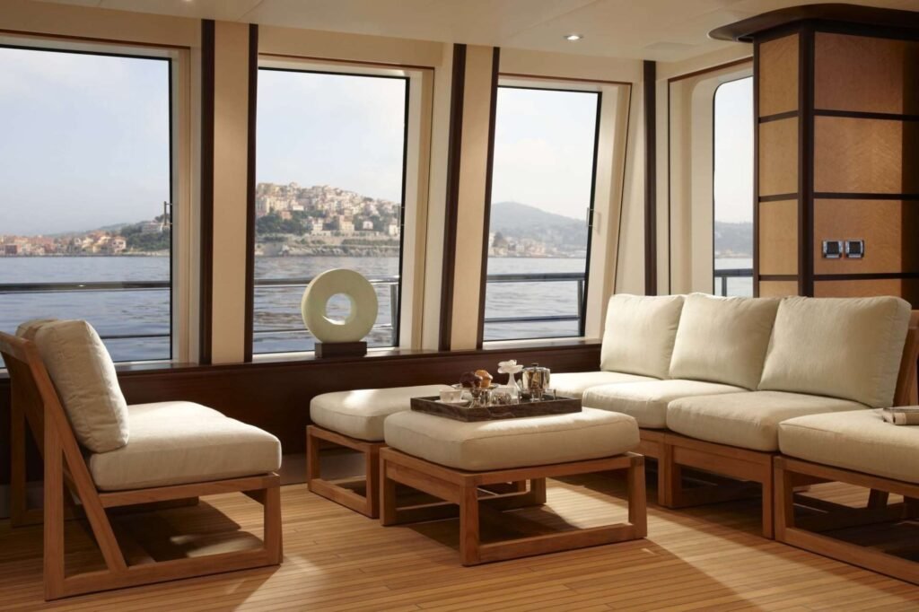 GLADIATOR sky lounge