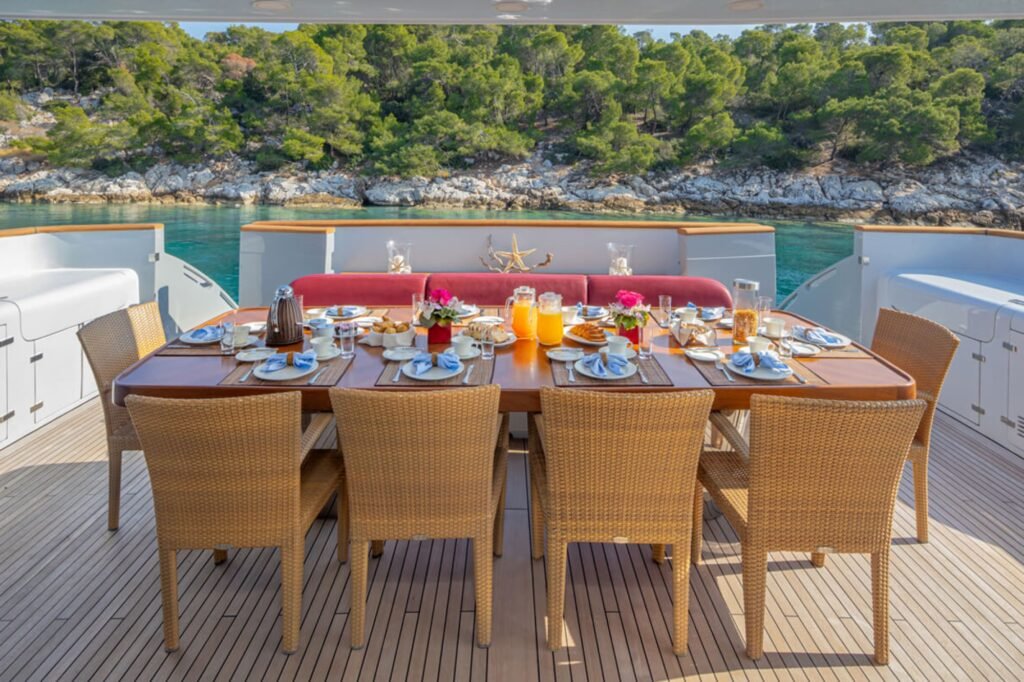 Glaros aft deck