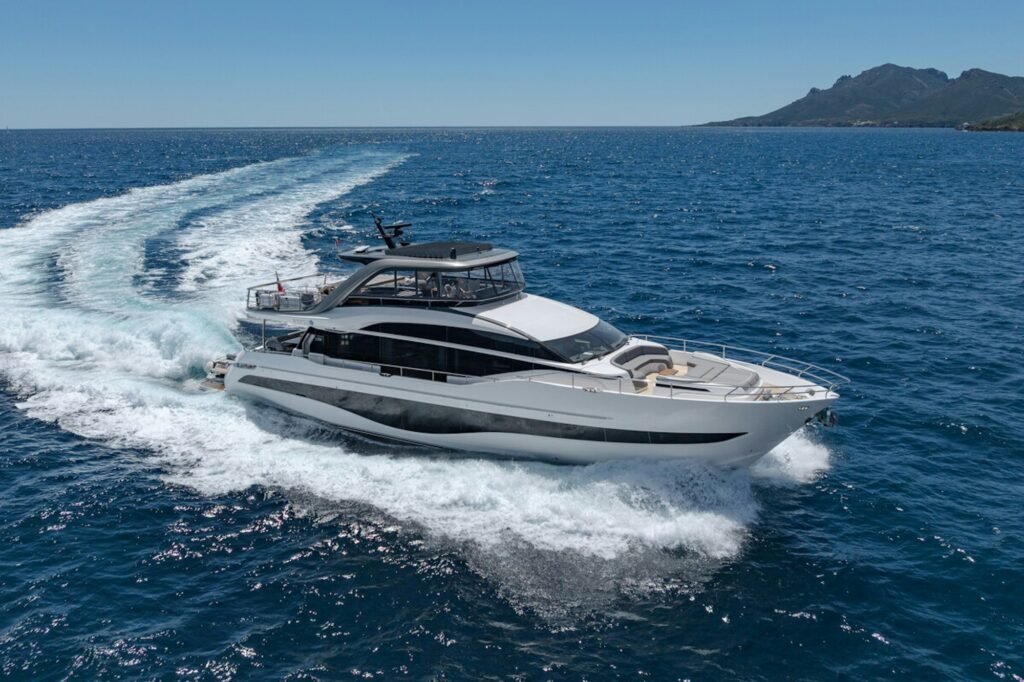 GYPZY for charter, profile view