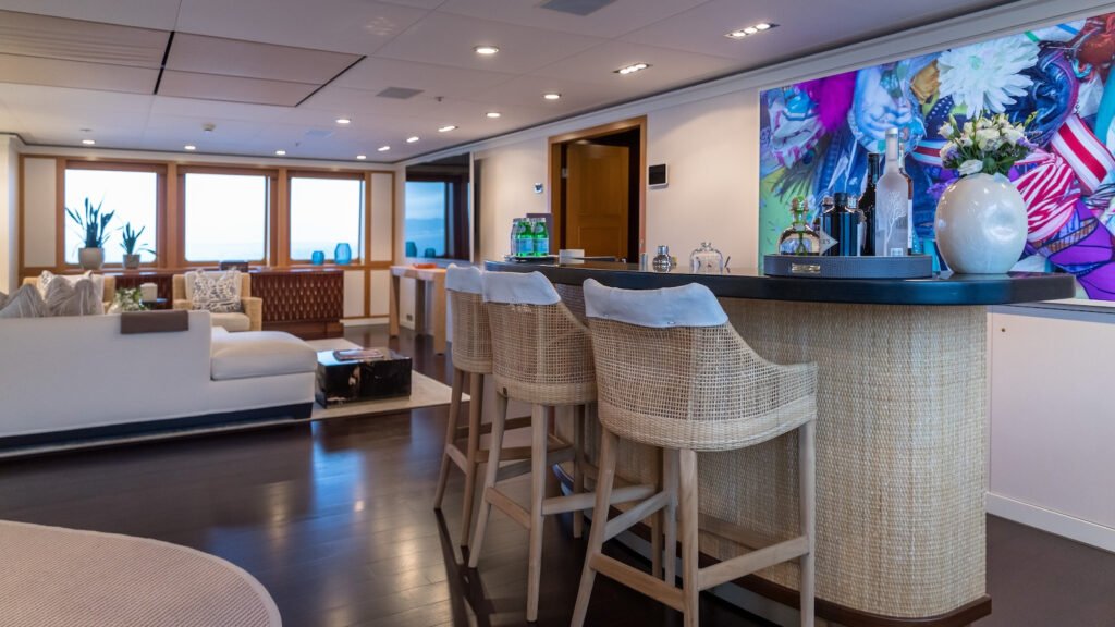 HBC skylounge bar