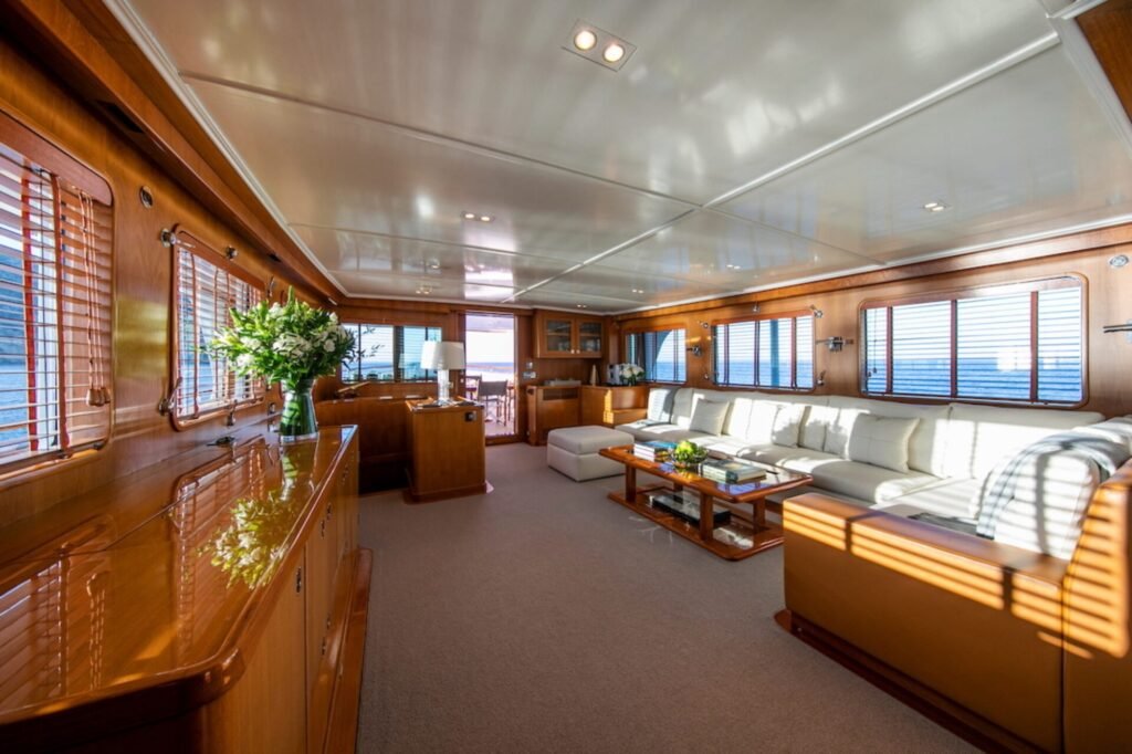 HEAVENLY DAZE guest cabin