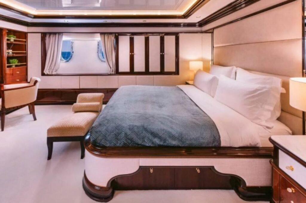 DILARA guest cabin
