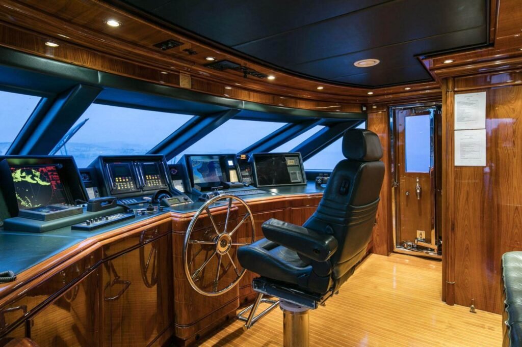 JAAN master stateroom