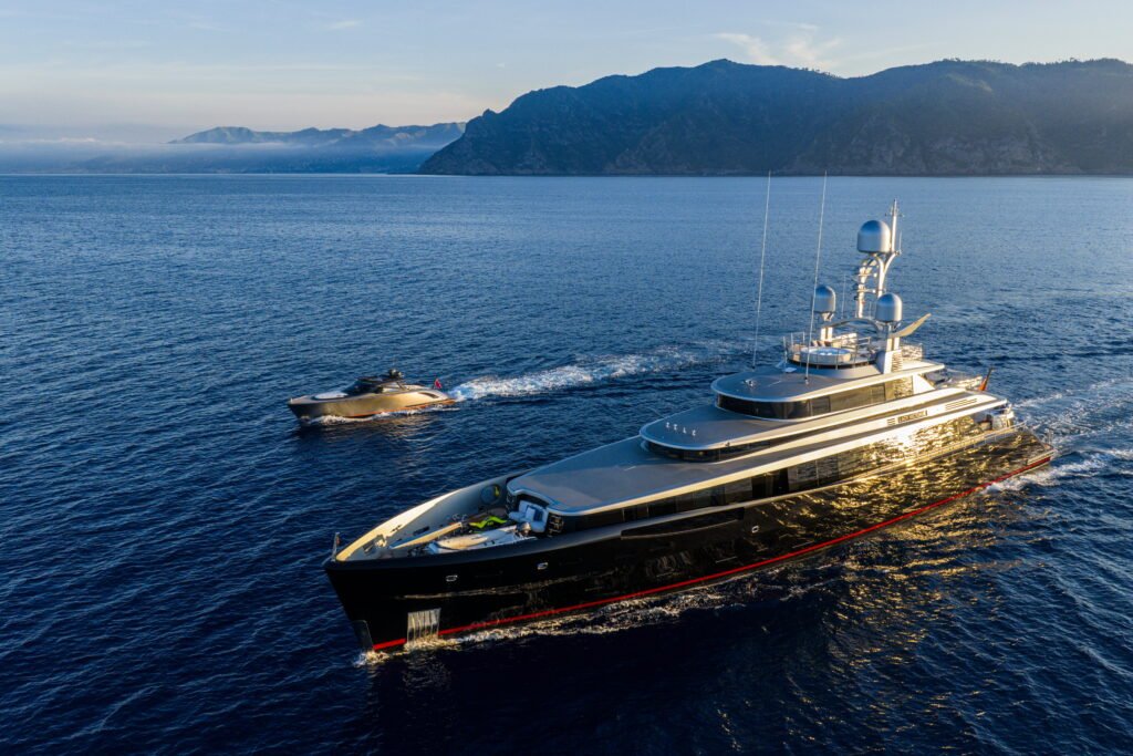 Lady Victoria Yacht for charter 1