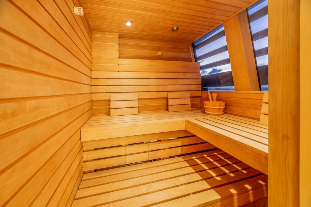 LADY KATHRYN V sauna
