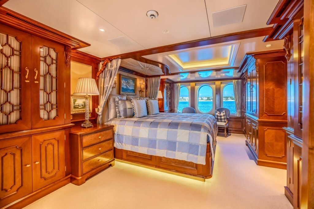 LADY KATHRYN V master stateroom
