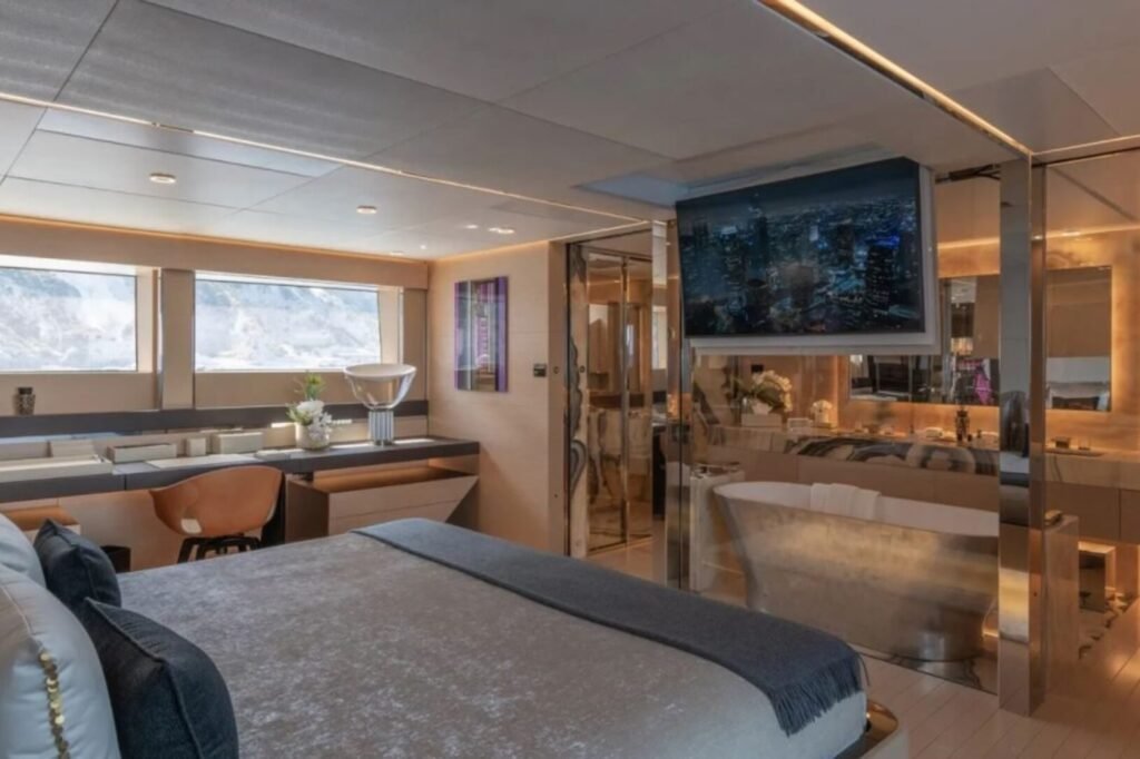 LEL master suite