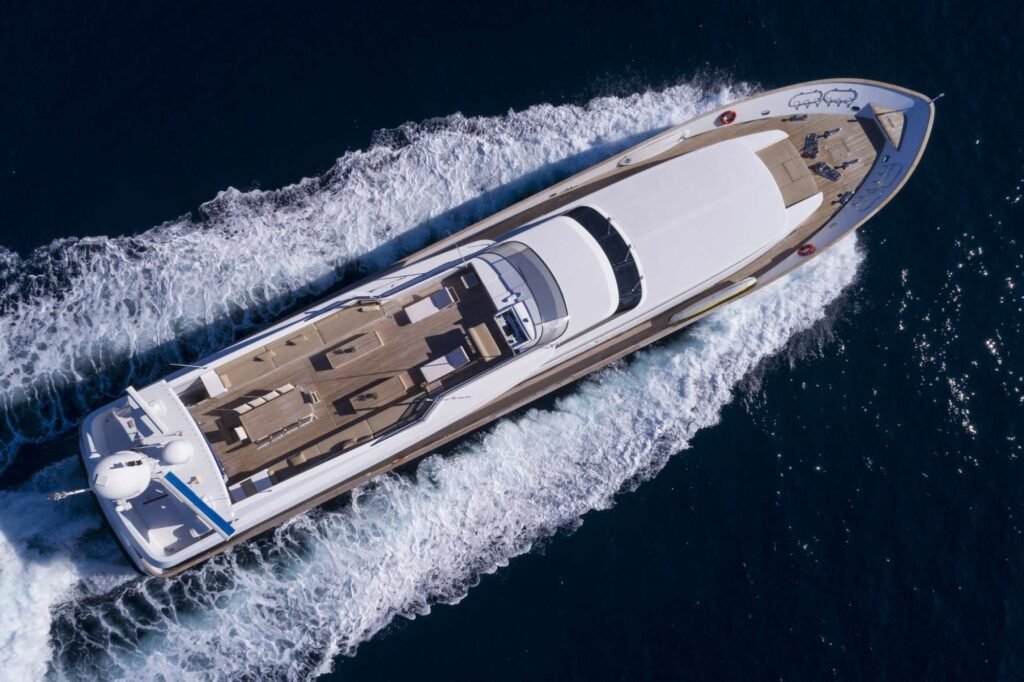 MABROUK cruising