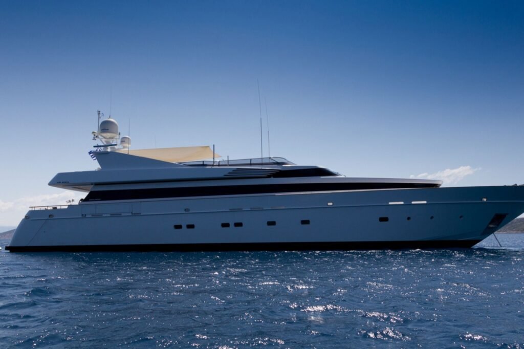 MABROUK sun deck