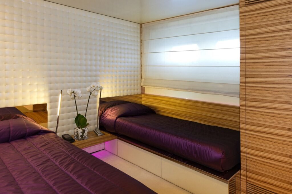 MABROUK master cabin