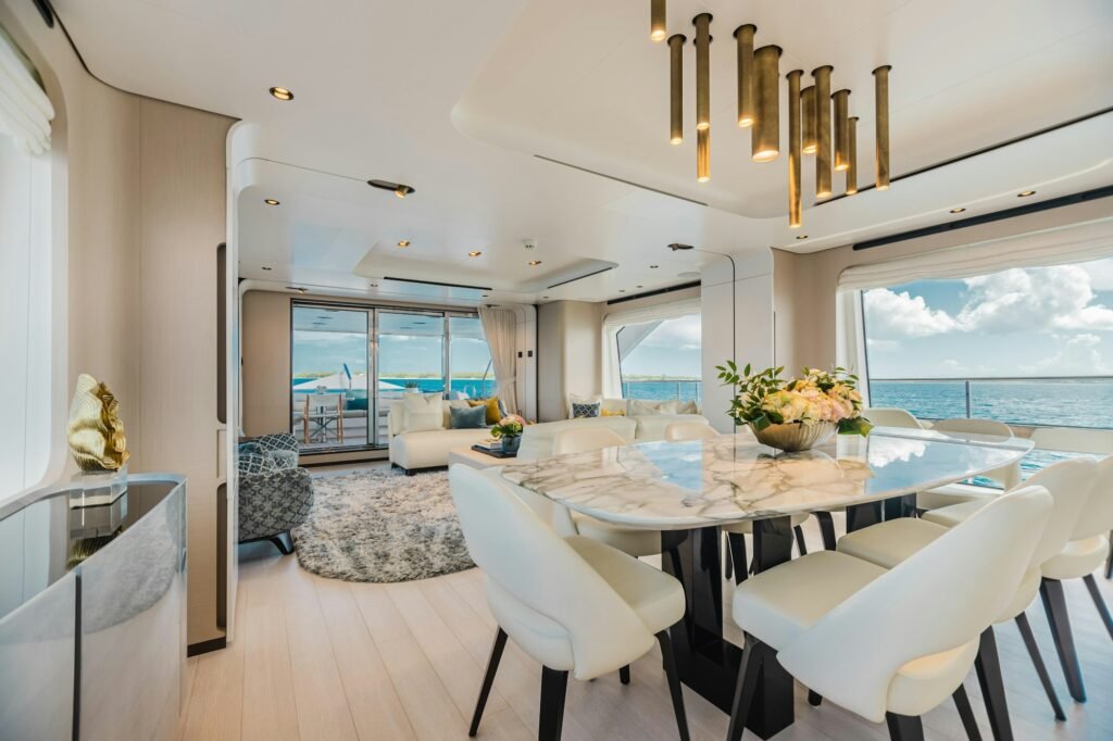 MAREA LA NAUTICA formal dining