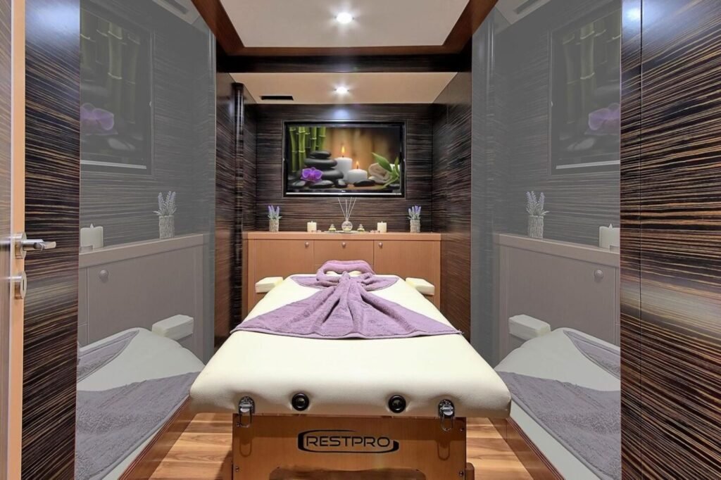 MEIRA guest cabin